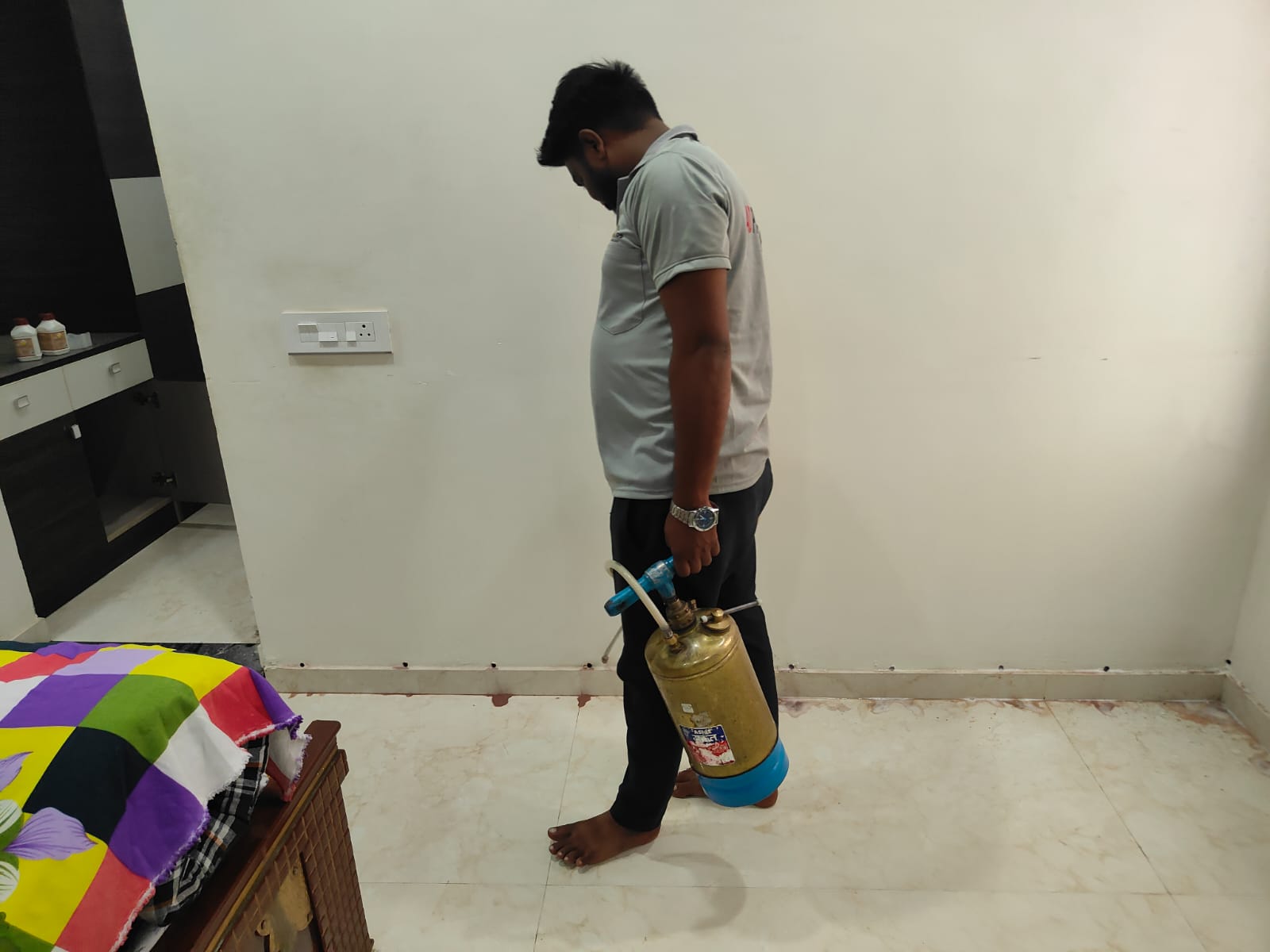 AD Pest Control Treatment 3